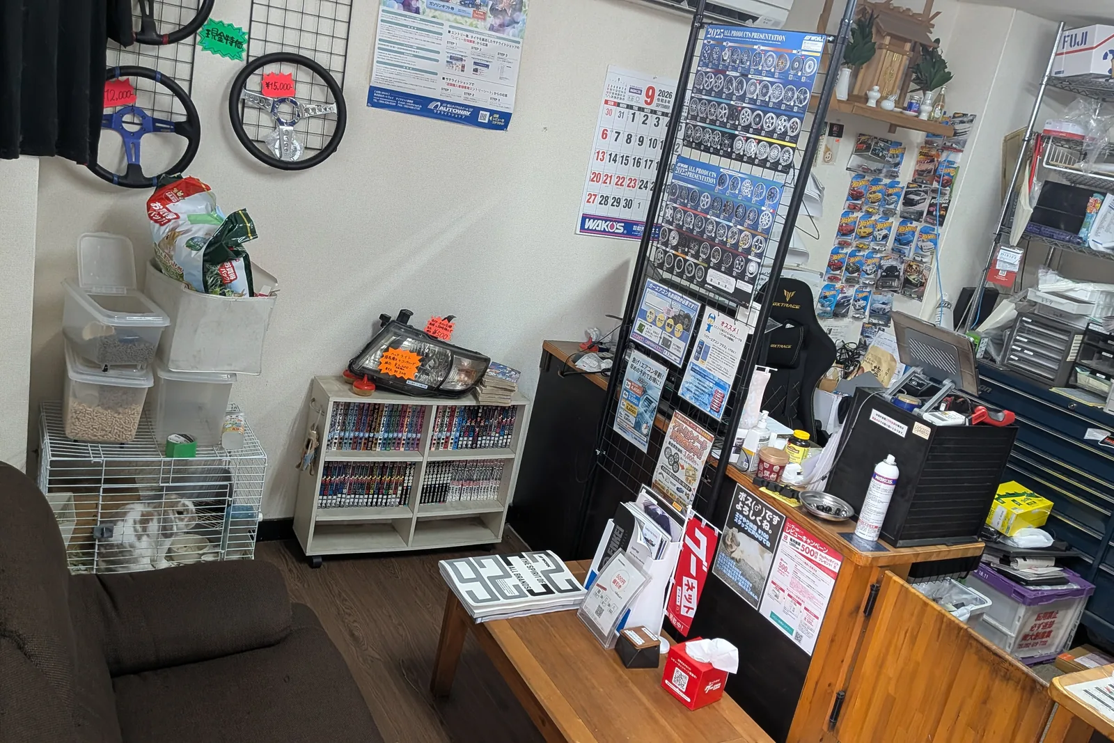 GRAVITY の店内・商談スペース