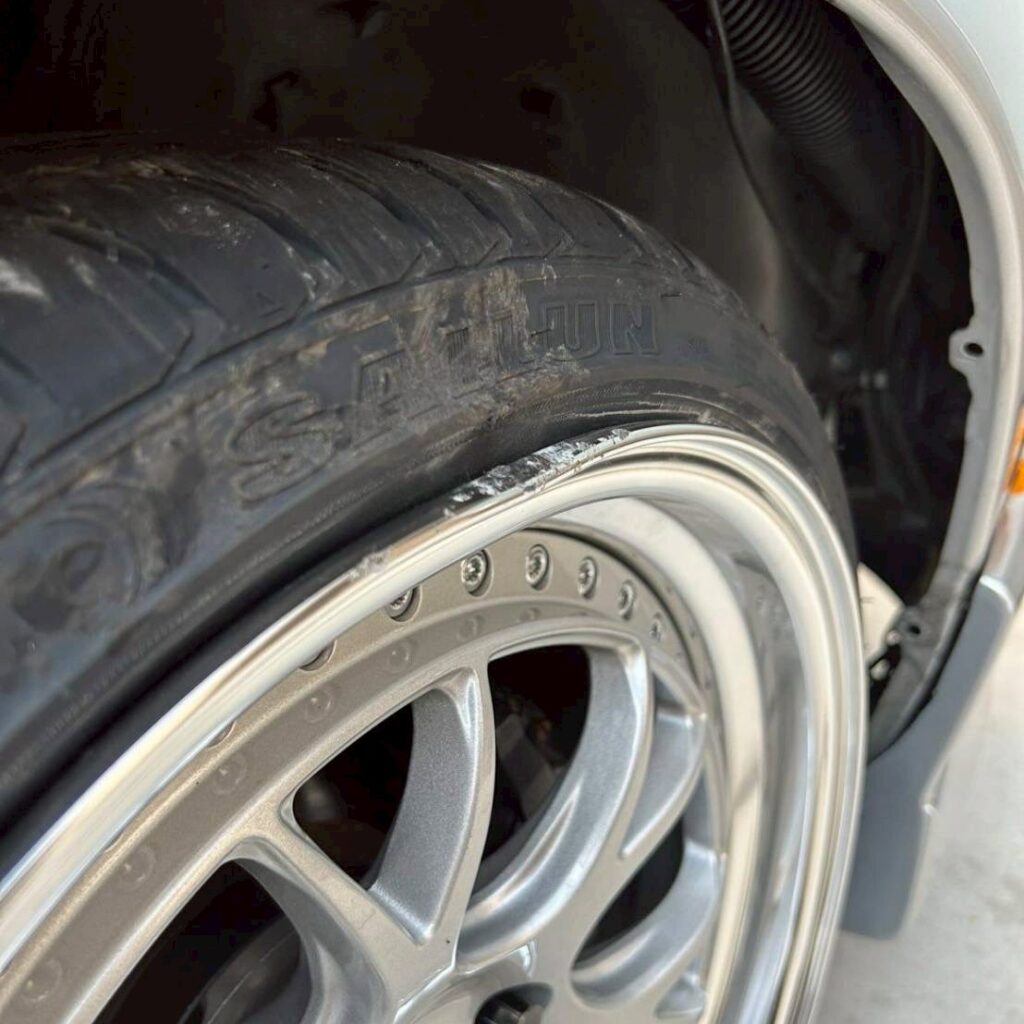 SSR Professor MS3のホイール修理前